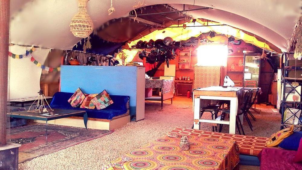 Hotel Silent Arrow à Mitzpe Ramon Extérieur photo